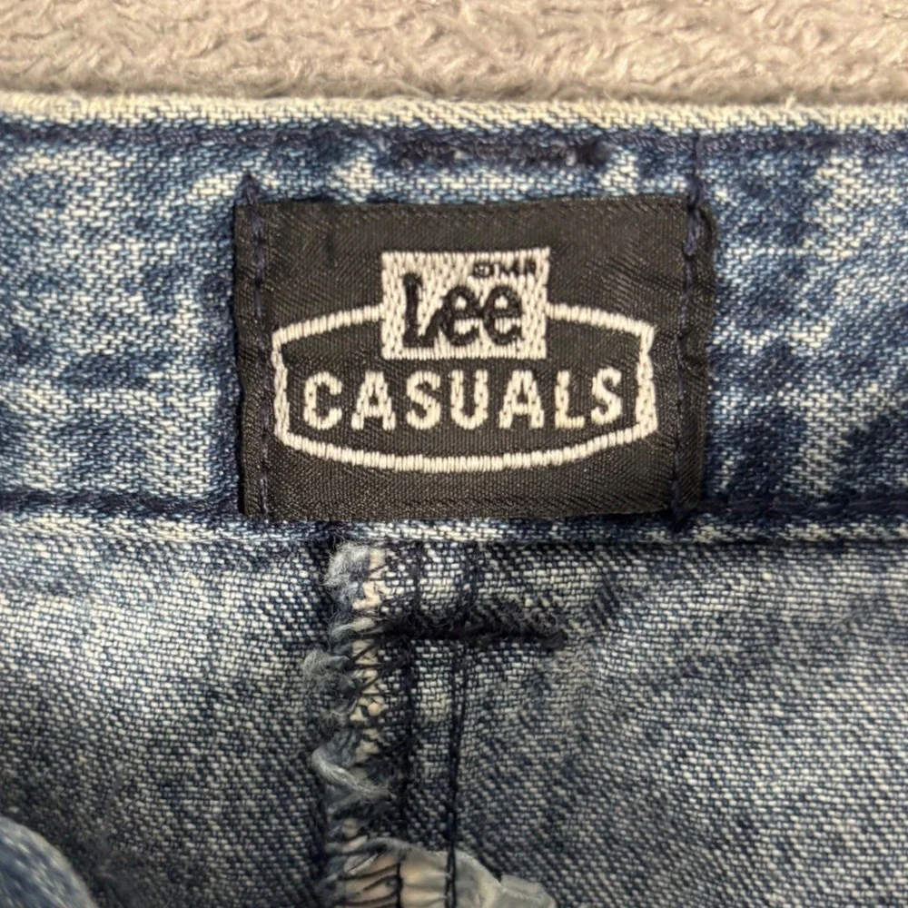 Lee Casuals measurements waist